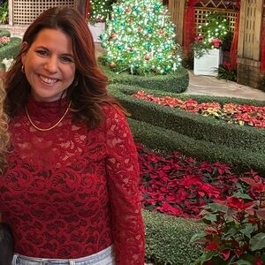 Meet your Posher, Lauren